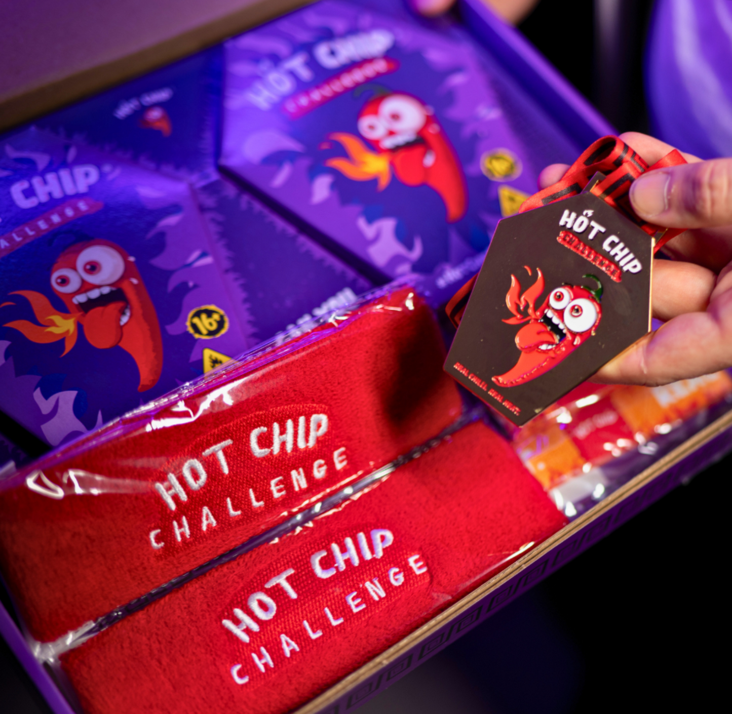 Hot Chip Duel Challenge Box Double Trouble – Extrem scharfe Challenge für 2 Personen mit Carolina Reaper